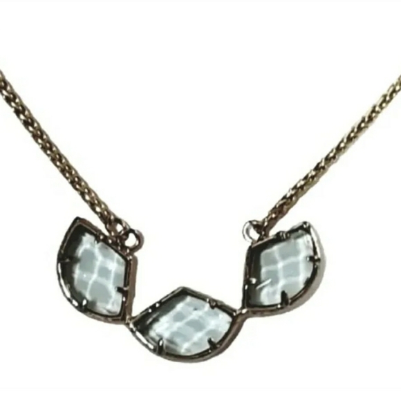 Kendra Scott Jewelry - Kendra Scott Vintage Light Blue Quartz Statement Necklace